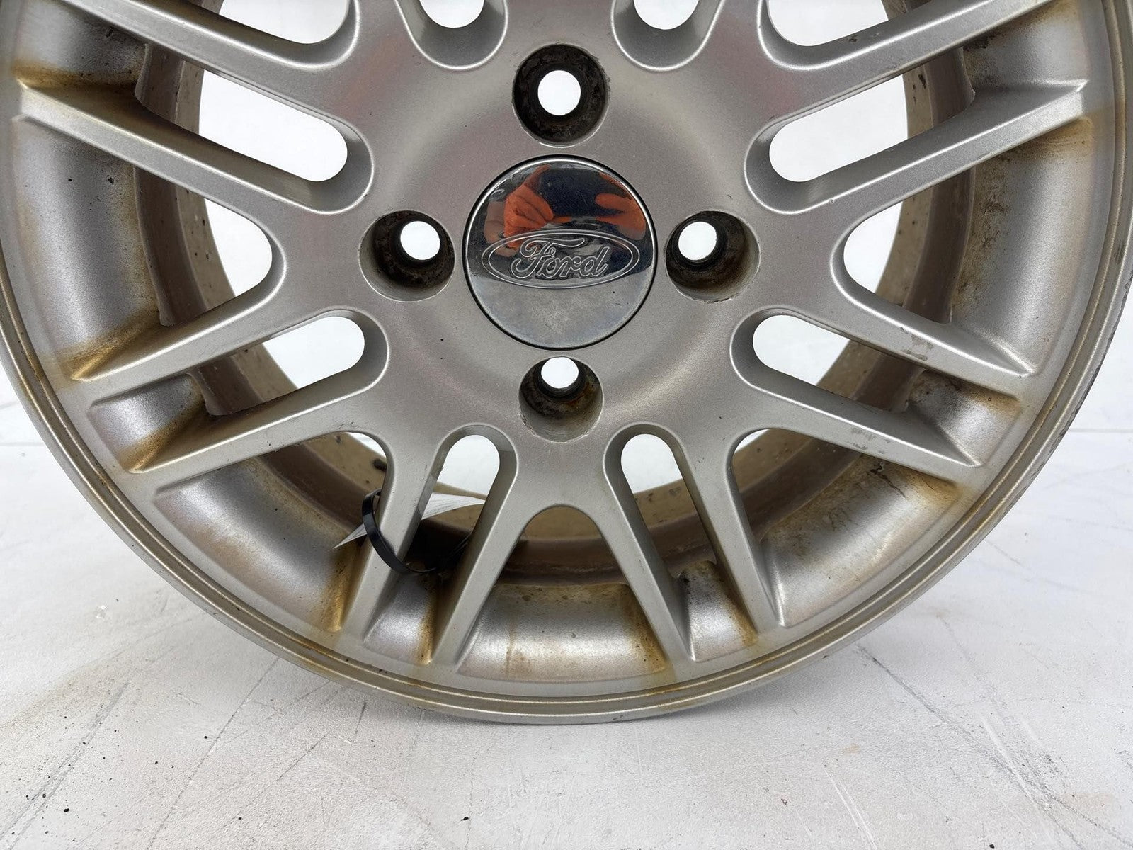 2000-2009 Ford Focus Wheel Rim 15x6 W/Center Cap 16 Spoke OEM