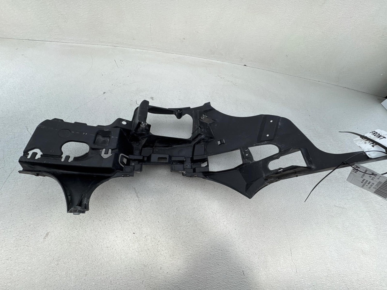 03-06 Mercedes SL600 Front Left Driver Side Support Bracket OEM