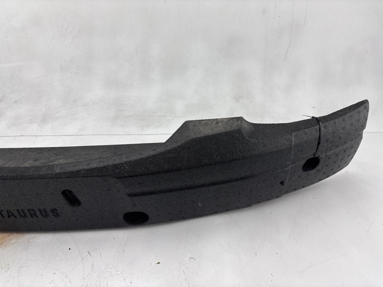 2000-2003 Ford Taurus Front Bumper Impact Energy Absorber Beam OEM