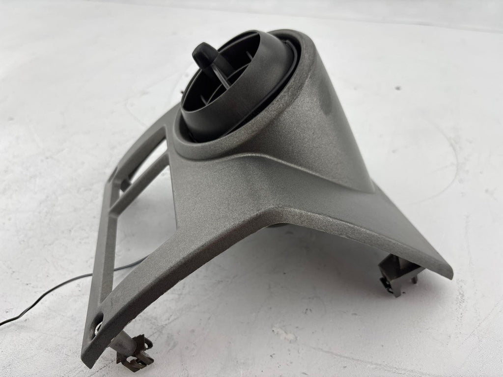 03-05 Hummer H2 Dash Left Side Outer Ac Air Vent Grille & Bezel Trim OEM