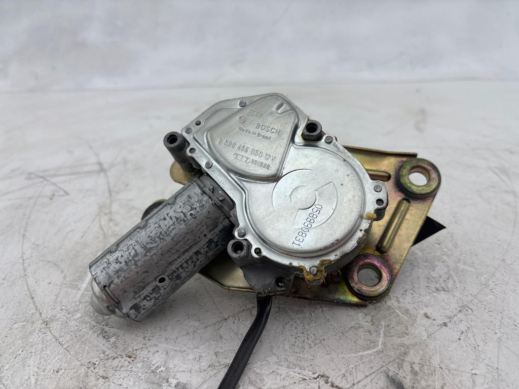 00-01 Saturn SW2 Rear Rear Windshield Wiper Motor Assembly OEM