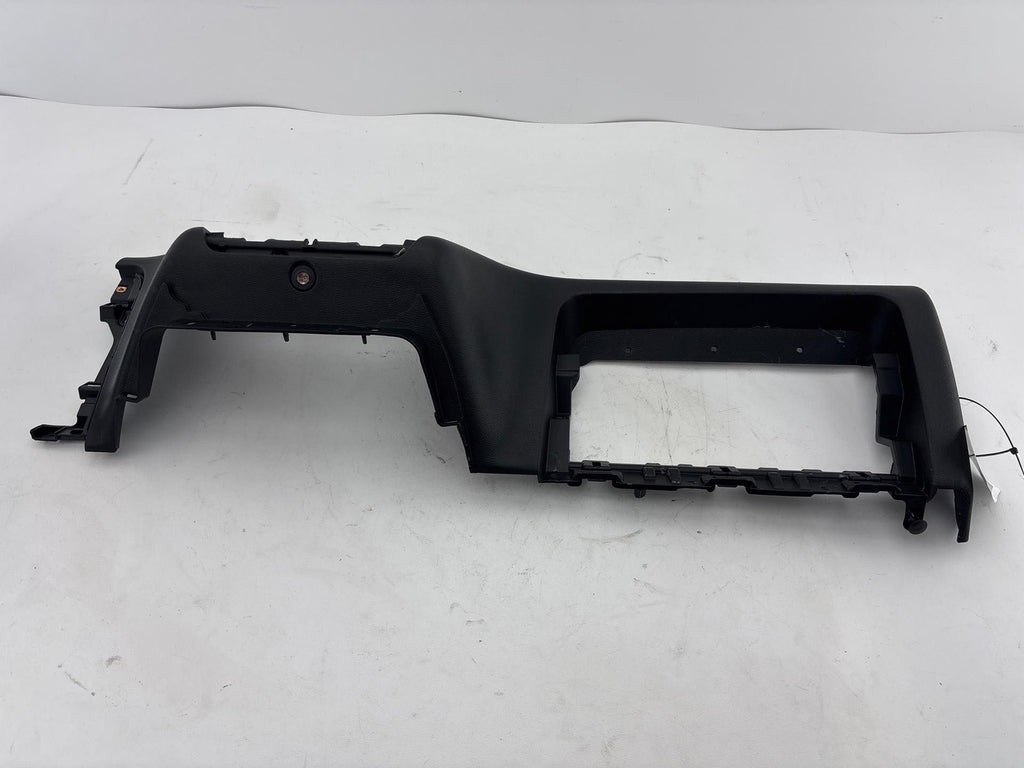 19-23 JEEP CHEROKEE Multi Jet Trim Dash Panel Glovebox Cover 2747131-DX9 OEM