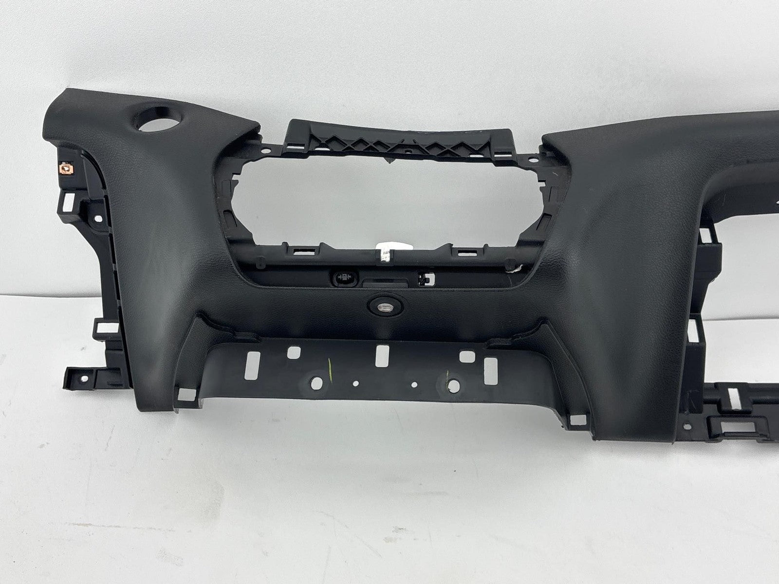 19-23 JEEP CHEROKEE Multi Jet Trim Dash Panel Glovebox Cover 2747131-DX9 OEM
