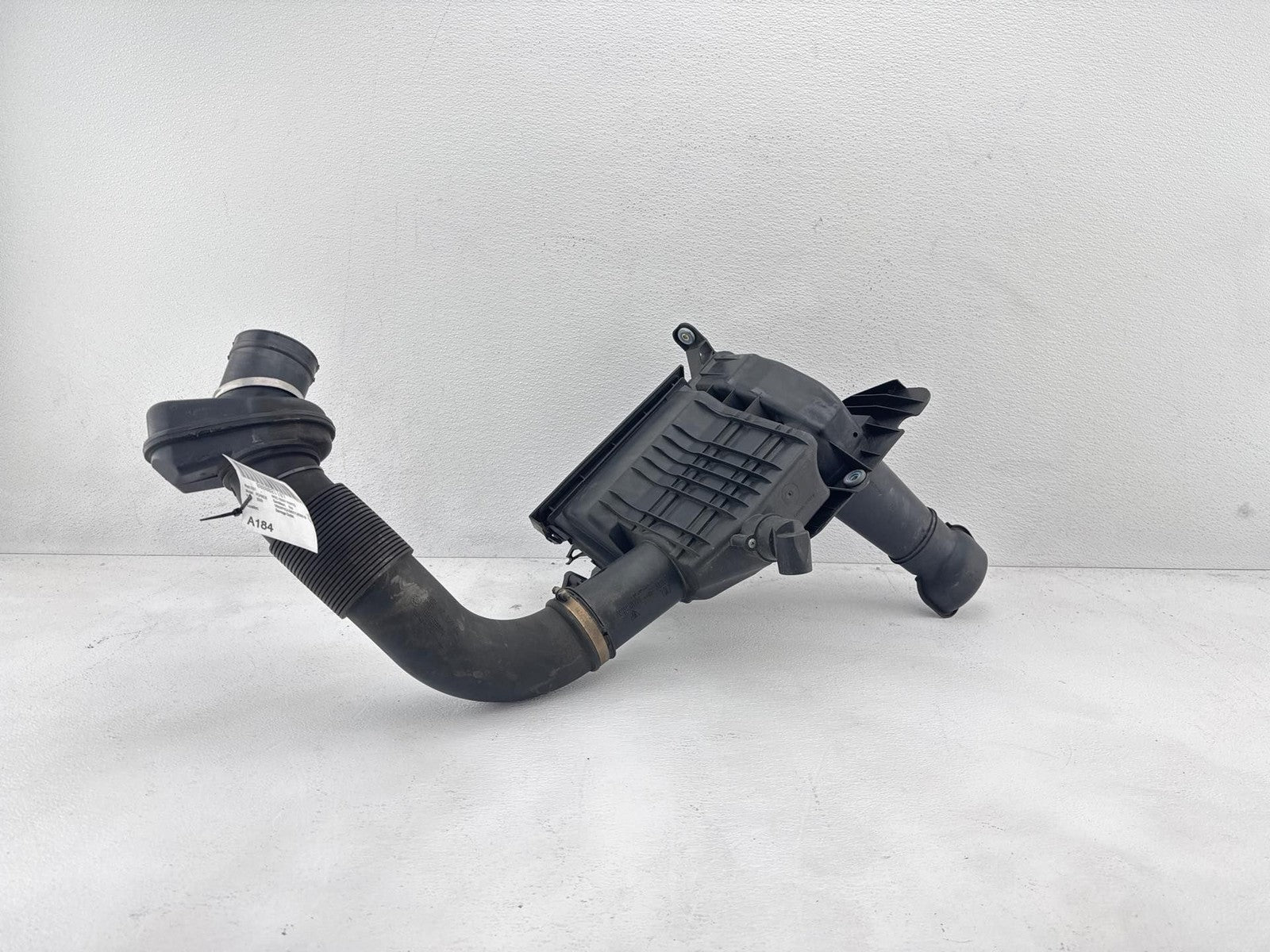 1997-2004 Porsche Boxster 986 Engine Air Cleaner Intake Filter Housing Box OEM