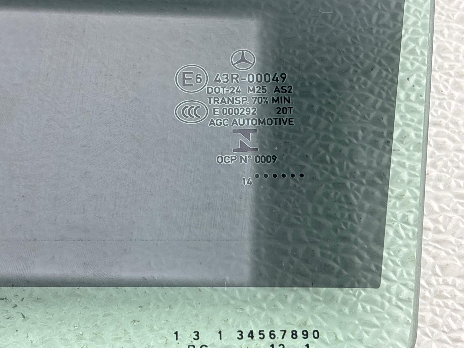 14-16 Mercedes W212 E400 E350 Rear Left Driver Side Door Window Glass OEM