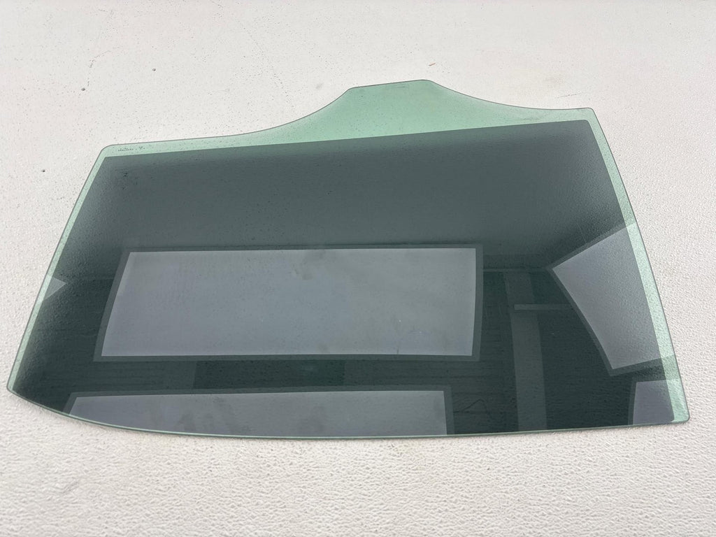14-16 Mercedes W212 E400 E350 Rear Left Driver Side Door Window Glass OEM