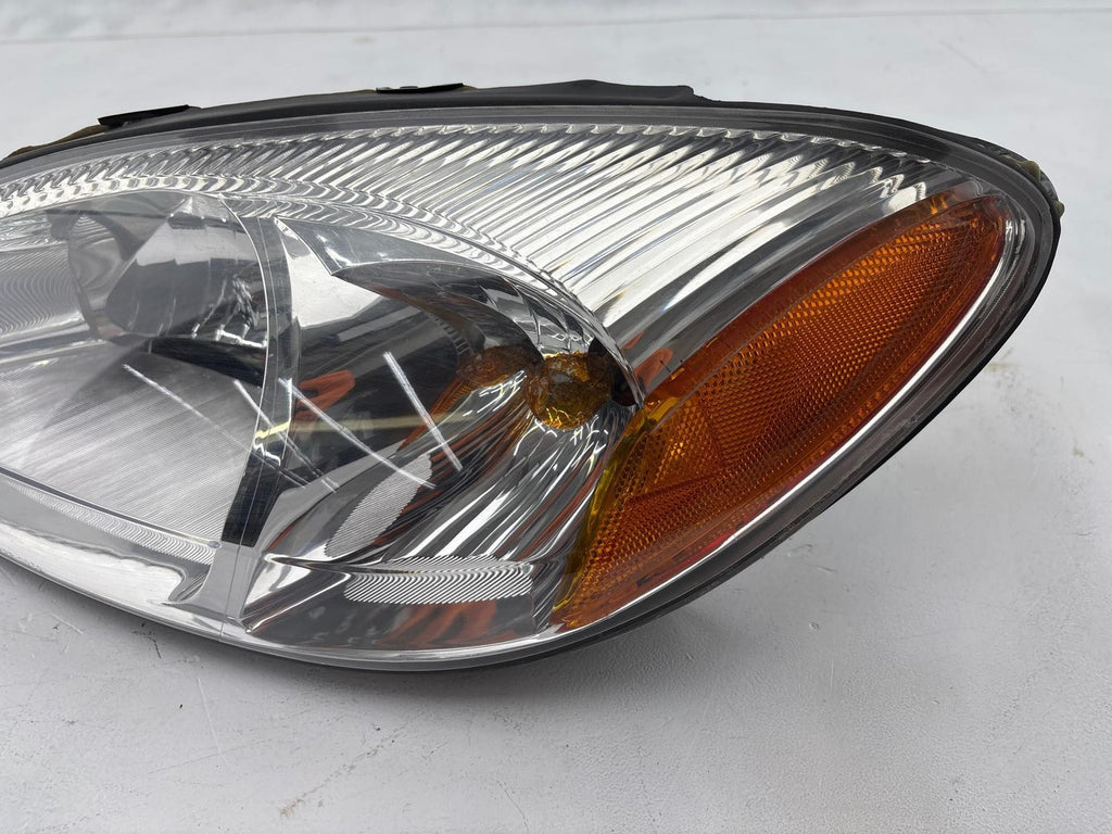 2000-2007 Ford Taurus Front Left Headlight Assembly OEM