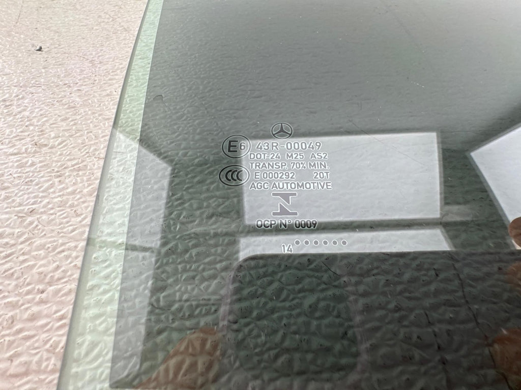14-16 Mercedes W212 E400 E350 Rear Right Passenger Side Door Window Glass OEM