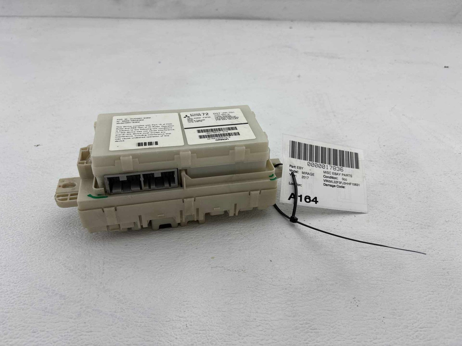 17-20 Mitsubishi Mirage G4 Cabin Fuse Box Relay Block Panel 8637b972 OEM