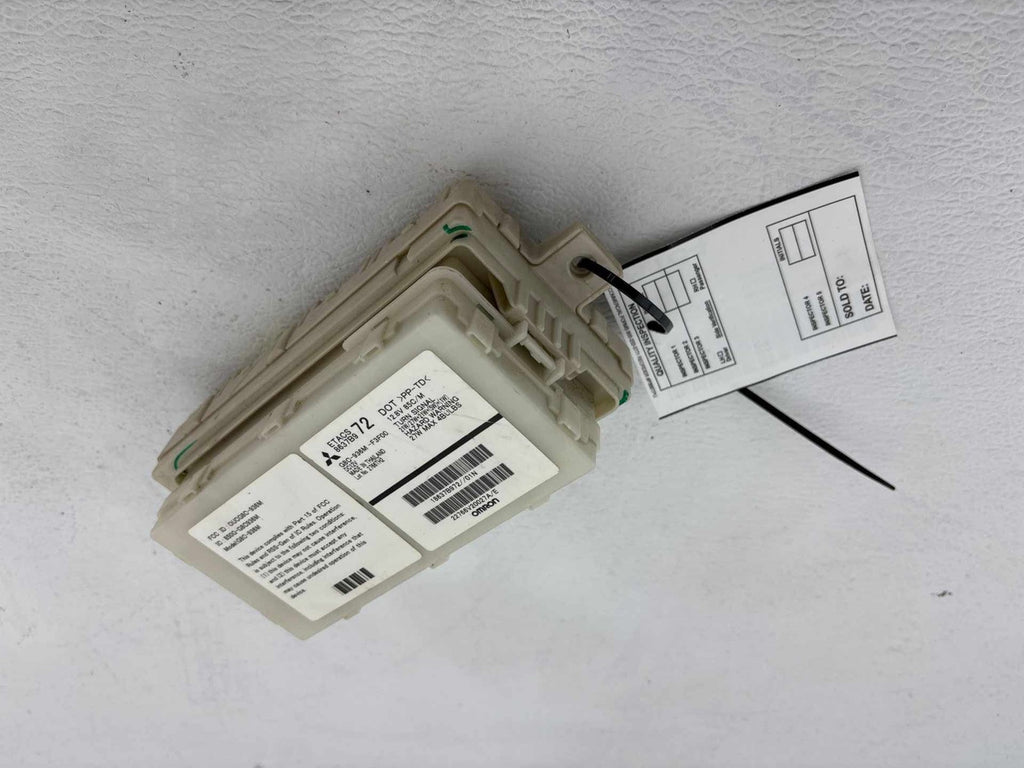 17-20 Mitsubishi Mirage G4 Cabin Fuse Box Relay Block Panel 8637b972 OEM