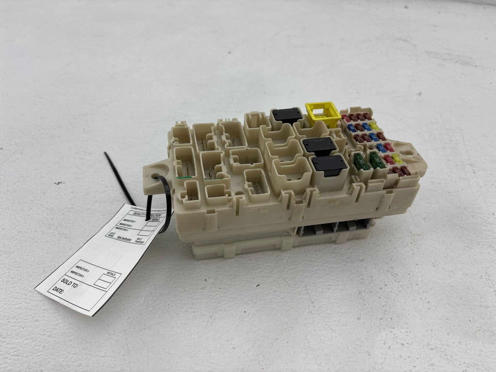 17-20 Mitsubishi Mirage G4 Cabin Fuse Box Relay Block Panel 8637b972 OEM