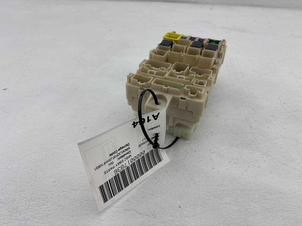 17-20 Mitsubishi Mirage G4 Cabin Fuse Box Relay Block Panel 8637b972 OEM