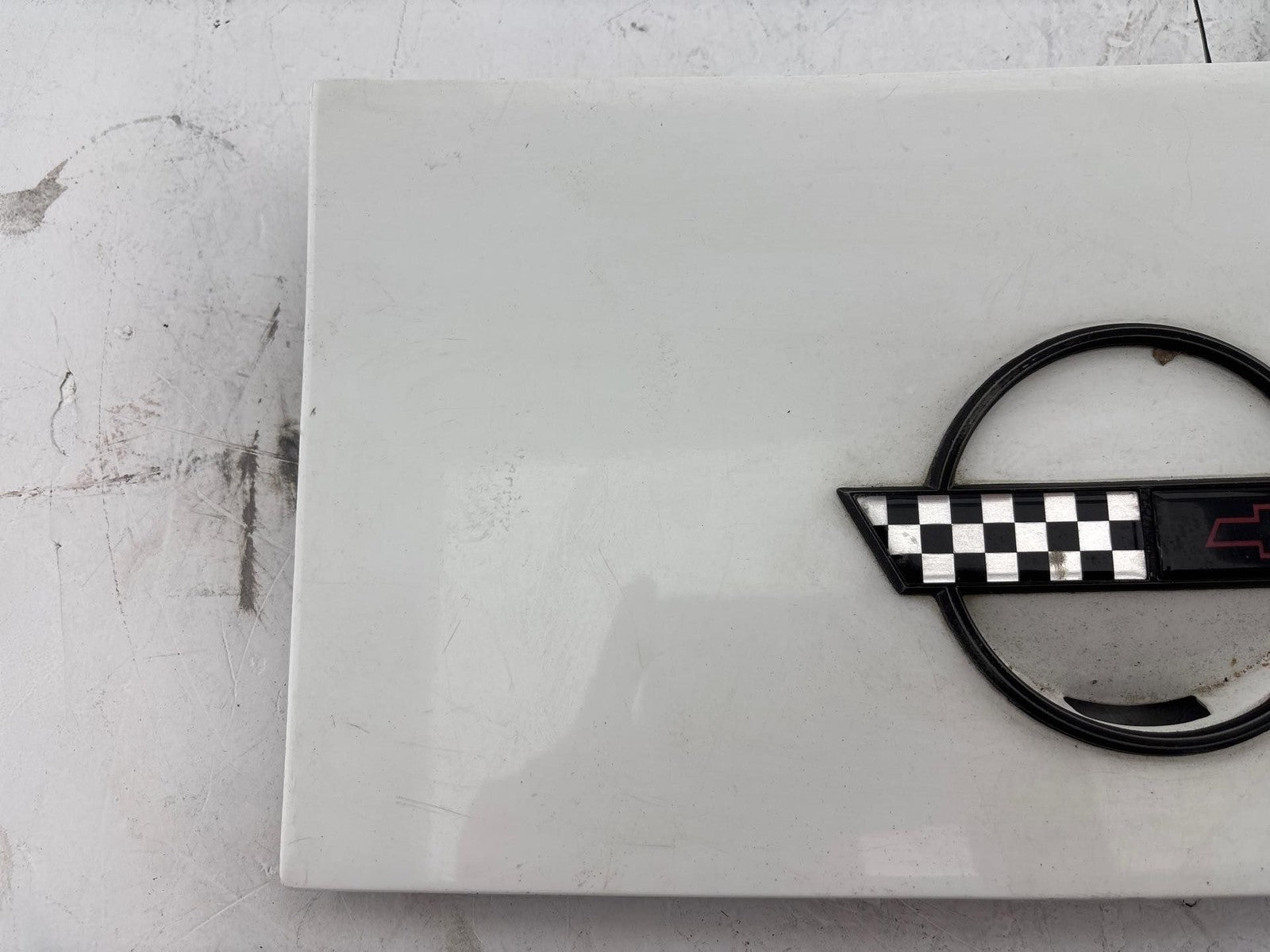 1991-1996 Chevrolet Corvette Fuel Door Panel W/ Emblem OEM 10125966