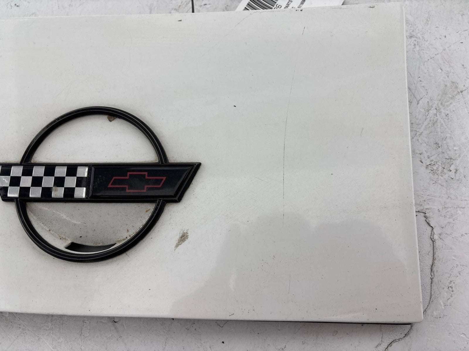 1991-1996 Chevrolet Corvette Fuel Door Panel W/ Emblem OEM 10125966