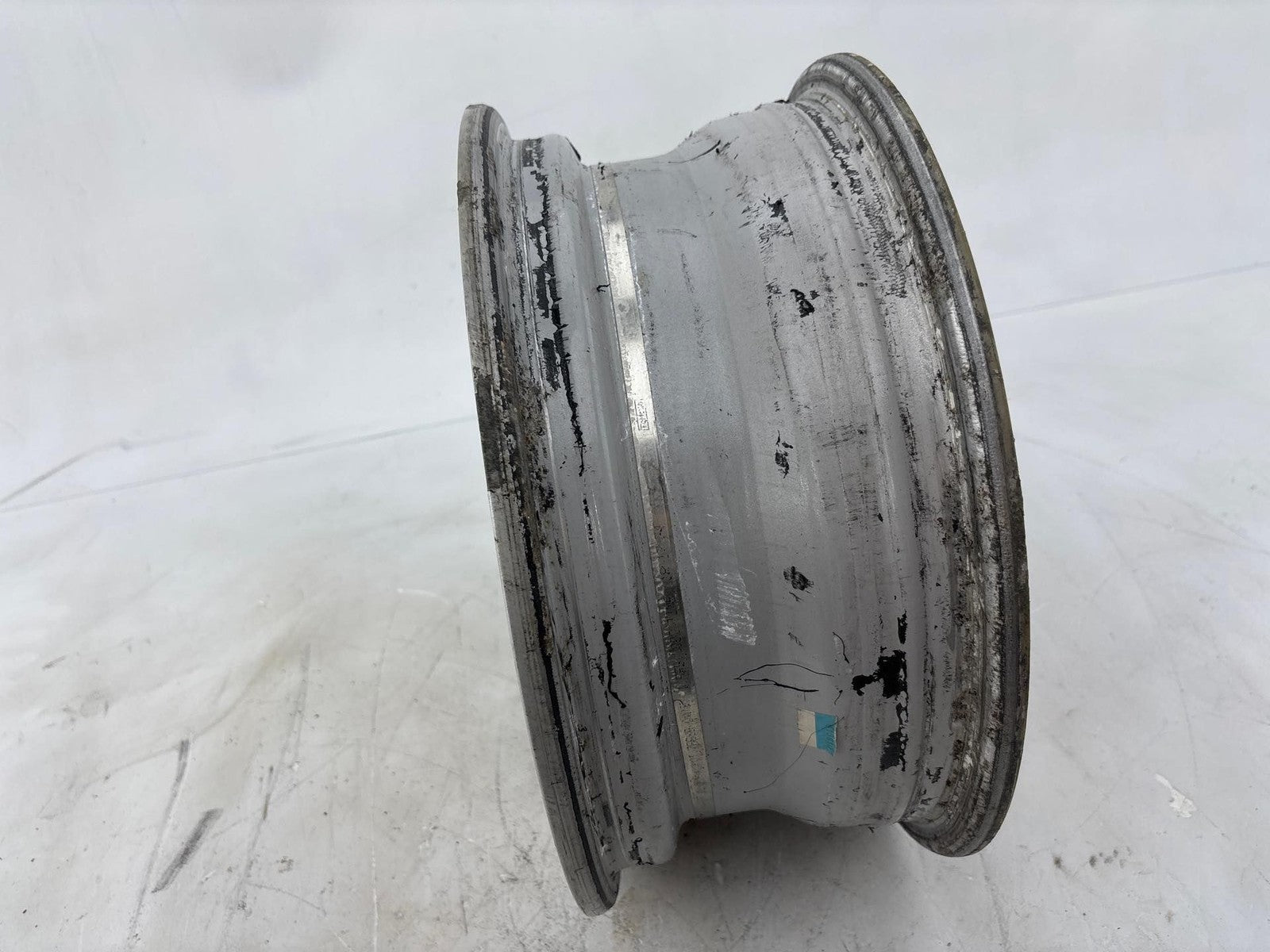 2000-2009 Ford Focus Wheel Rim 15x6 W/Center Cap OEM