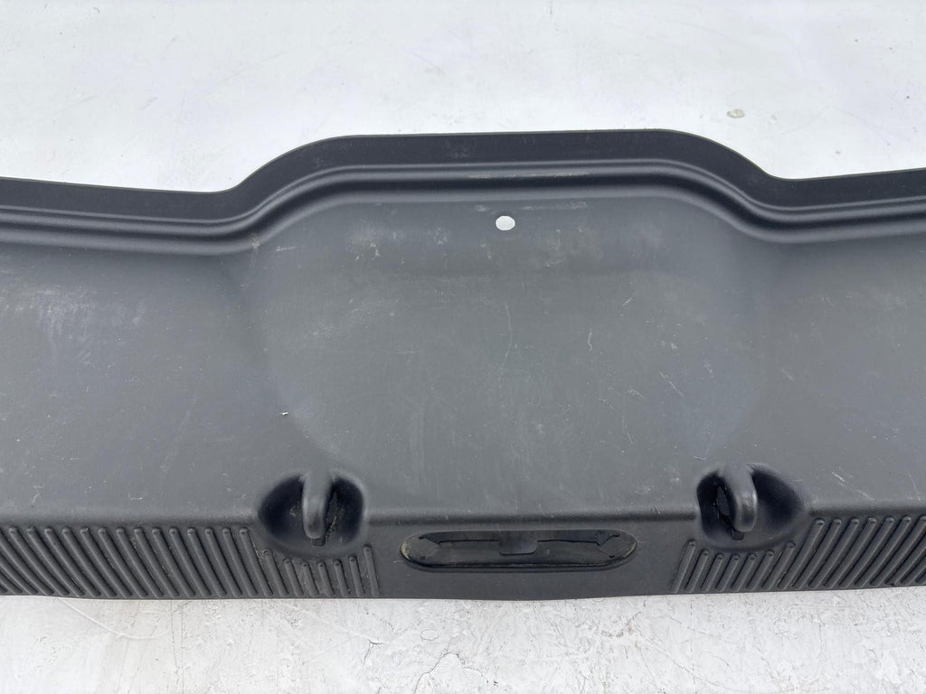 2000-2007 Ford Taurus Trunk Sill Scuff Panel Cover Trim OEM YF12-54406A64-AF