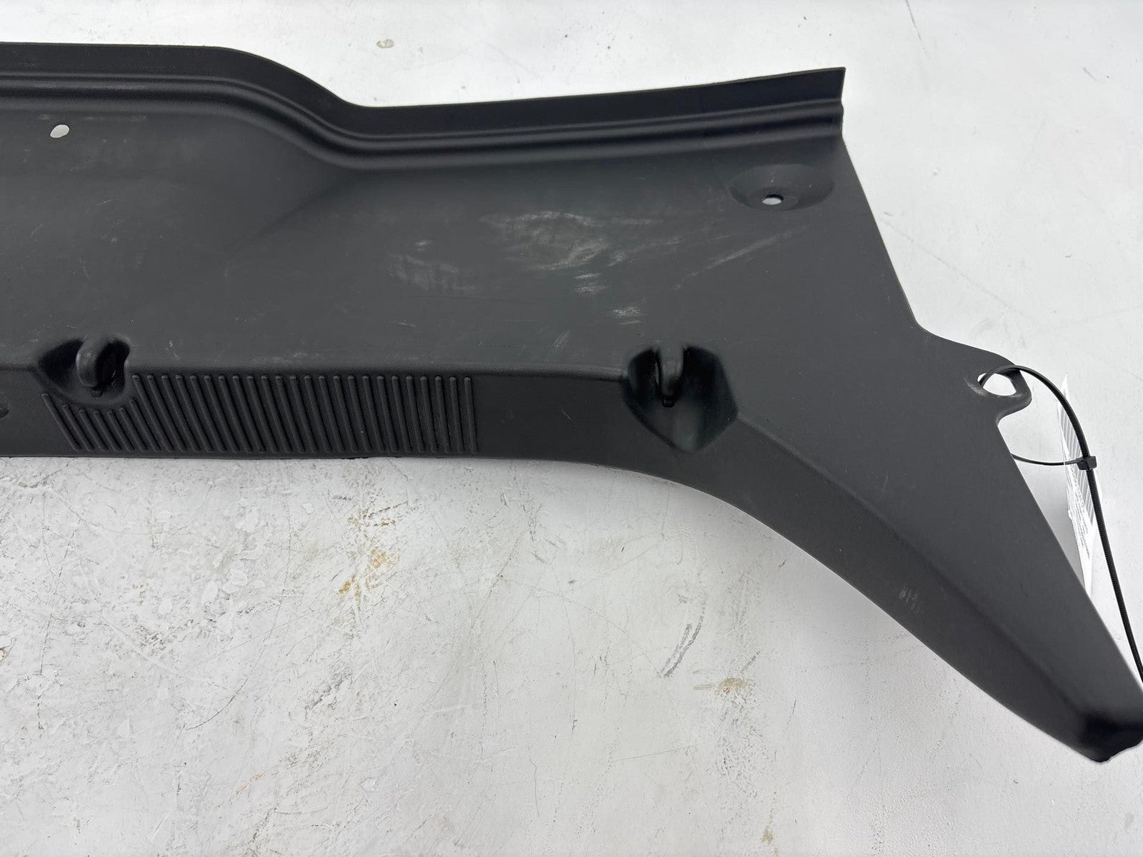 2000-2007 Ford Taurus Trunk Sill Scuff Panel Cover Trim OEM YF12-54406A64-AF