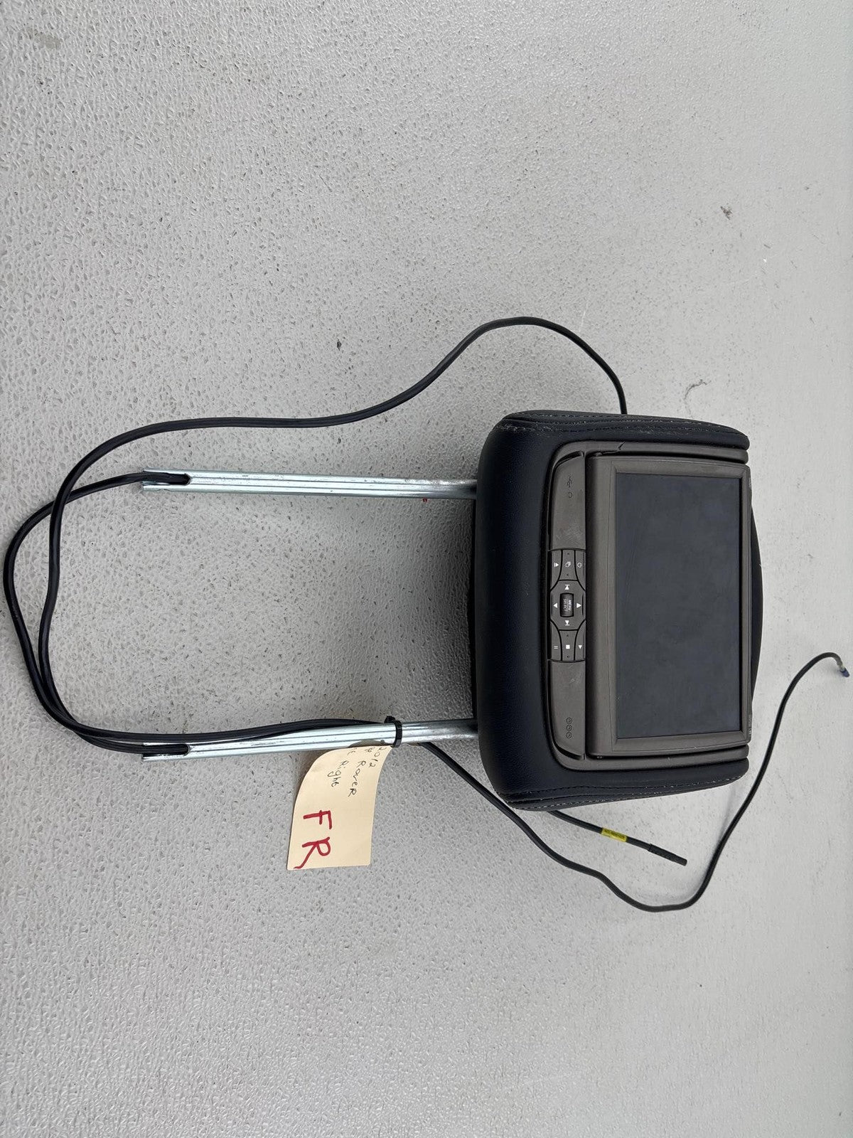 03-06 RANGE ROVER RIGHT PASSENGER LEATHER HEADREST w/ SCREEN OEM