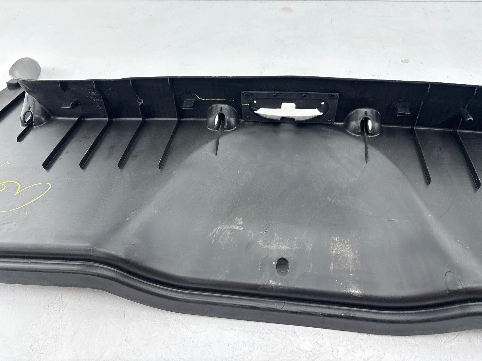 2000-2007 Ford Taurus Trunk Sill Scuff Panel Cover Trim OEM YF12-54406A64-AF