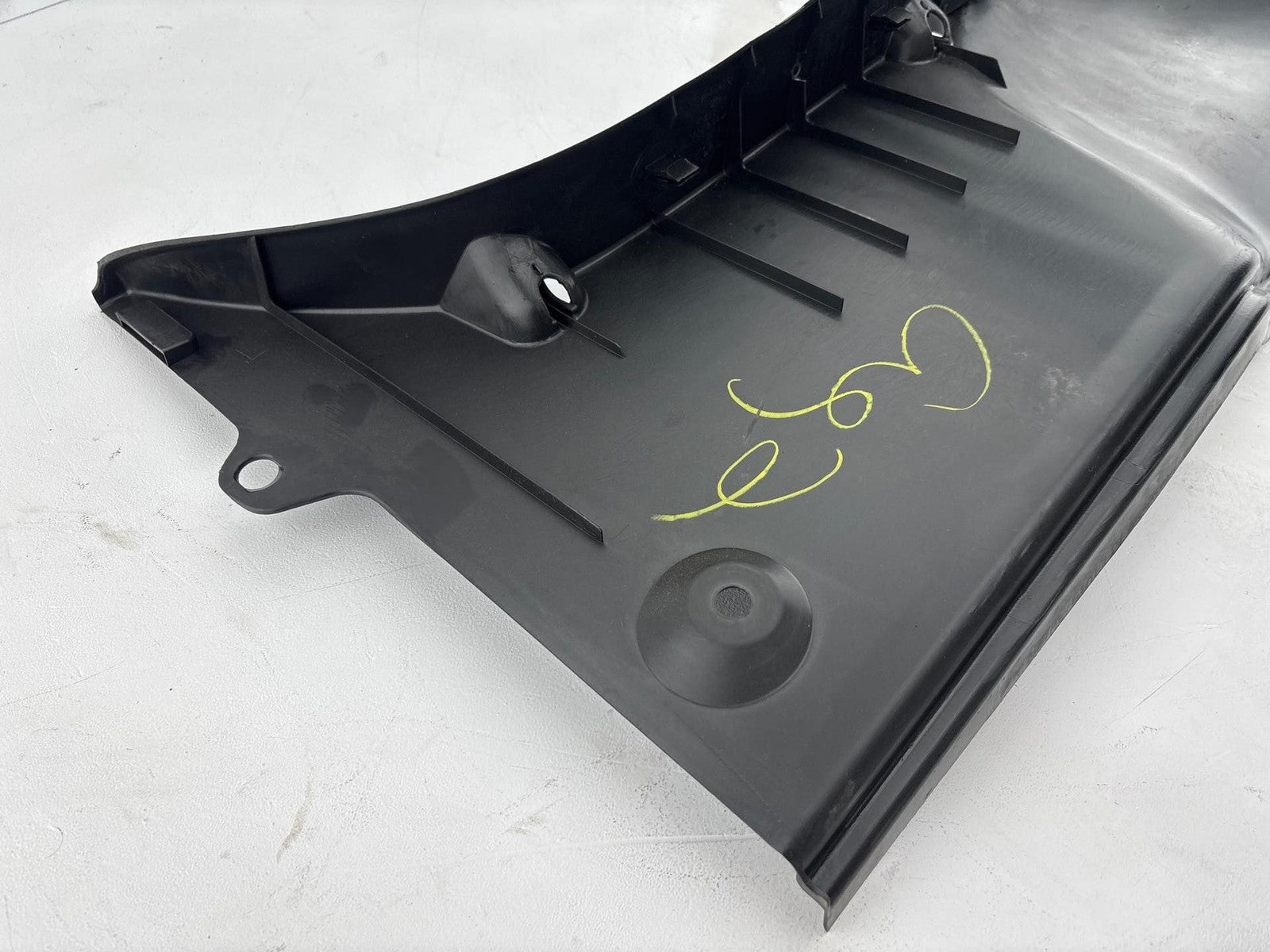 2000-2007 Ford Taurus Trunk Sill Scuff Panel Cover Trim OEM YF12-54406A64-AF