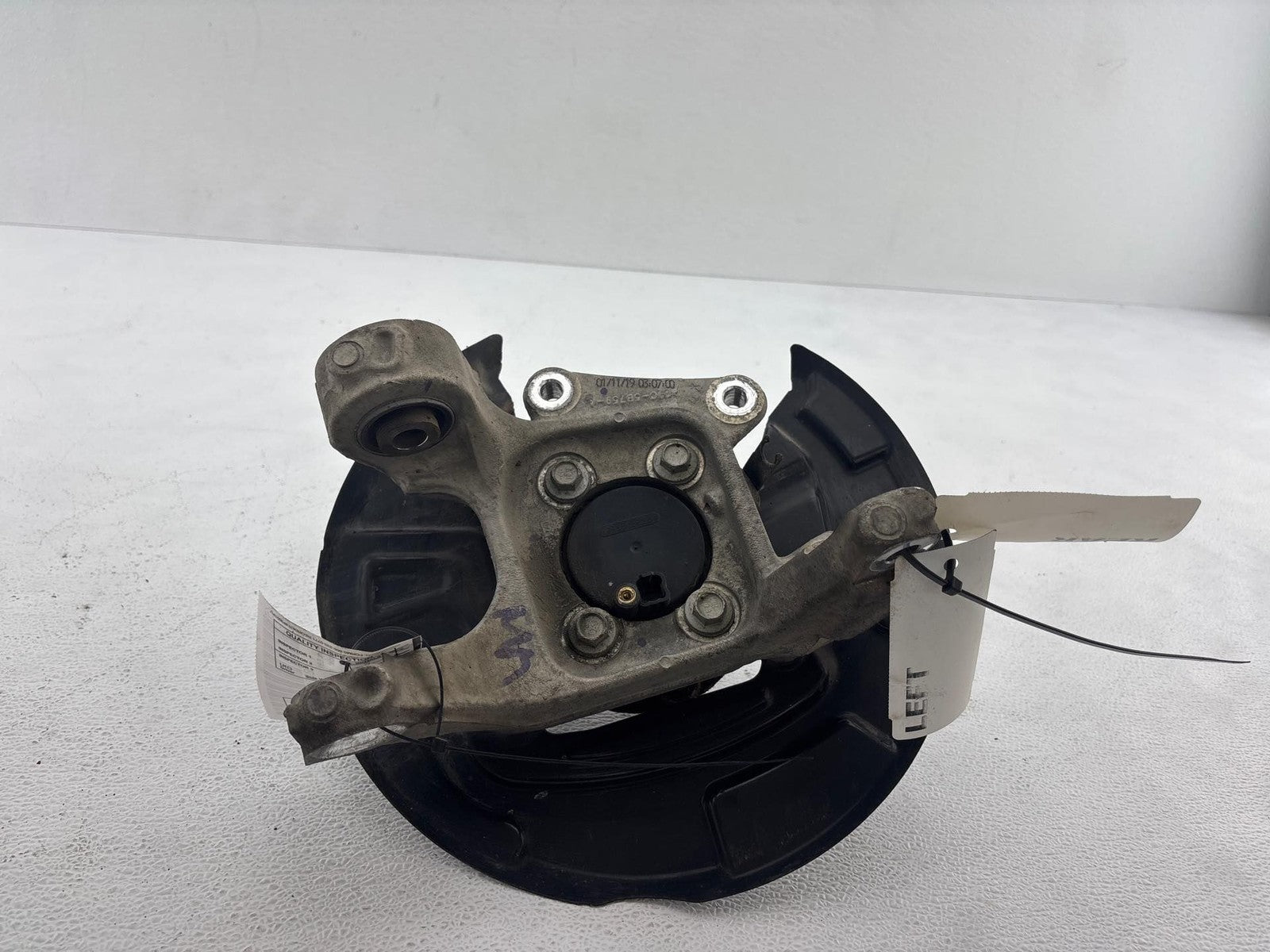 17-20 FORD FUSION HYBRID S REAR LEFT DRIVER SIDE SPINDLE KNUCKLE WHEEL HUB OEM