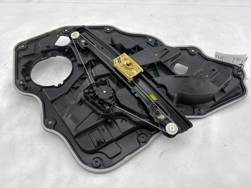 18-25 Alfa Romeo Stelvio Rear Right Door Window Regulator & Motor W/ Carrier OEM