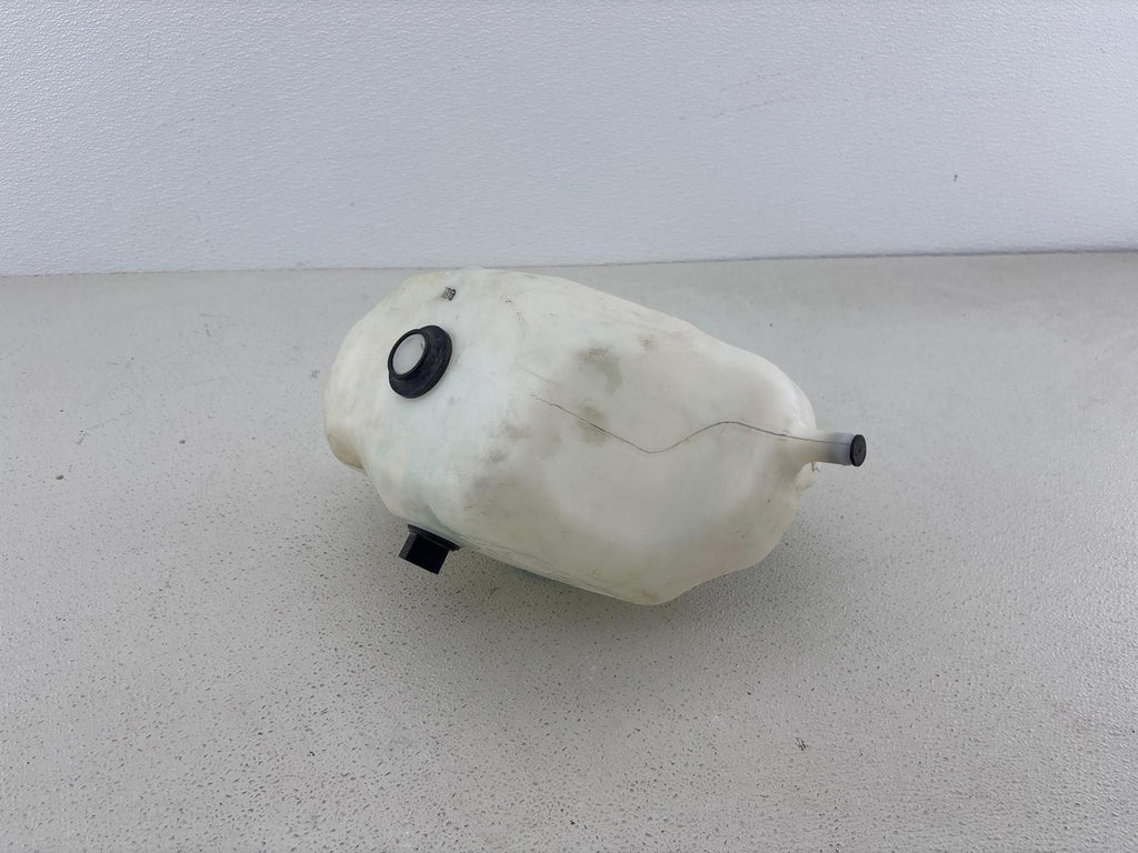 08-15 AUDI R8 WINDSHIELD WASHER BOTTLE W/ PUMP 400955449