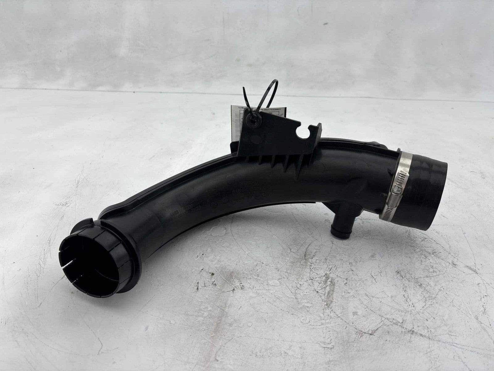 16-18 Ford Focus RS Air Inlet Pipe-Intake Pipe- Air Intake G1FY 9C623-S