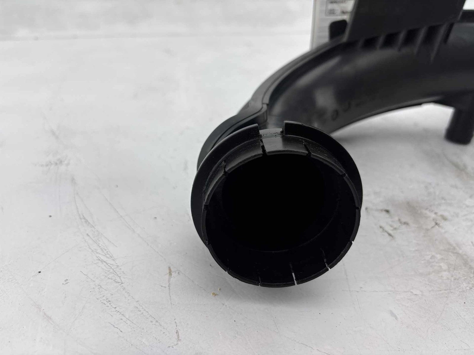 16-18 Ford Focus RS Air Inlet Pipe-Intake Pipe- Air Intake G1FY 9C623-S