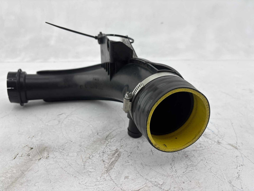 16-18 Ford Focus RS Air Inlet Pipe-Intake Pipe- Air Intake G1FY 9C623-S