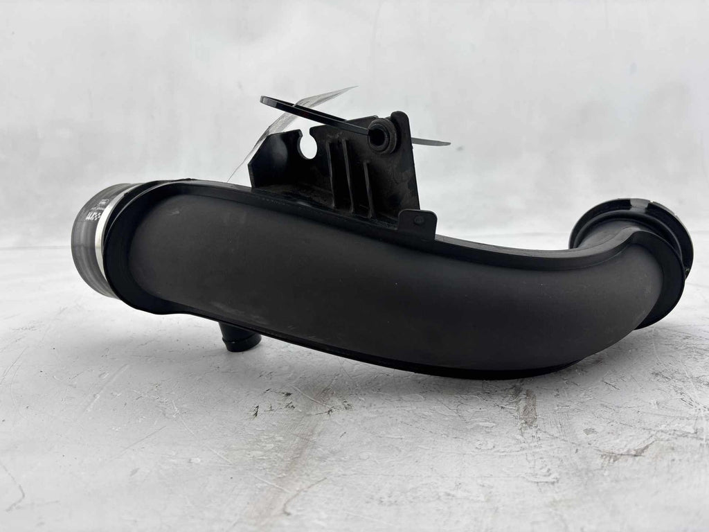 16-18 Ford Focus RS Air Inlet Pipe-Intake Pipe- Air Intake G1FY 9C623-S