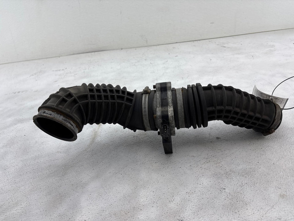 1999-2009 Saab 9-5 Mass Air Flow Meter Sensor W/ Hose 55557008 OEM