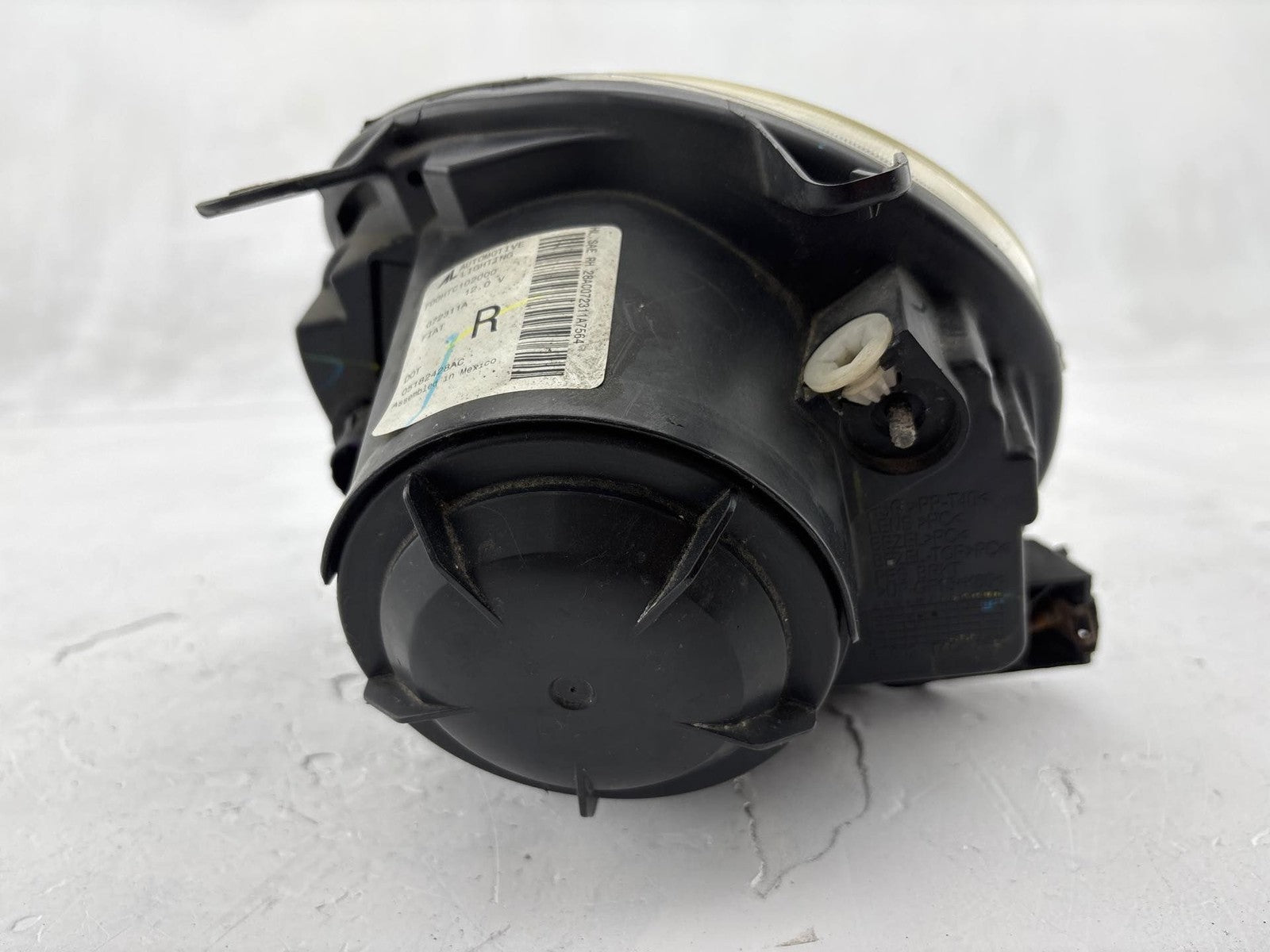 12-19 Fiat 500 Front Right Headlight Assembly OEM