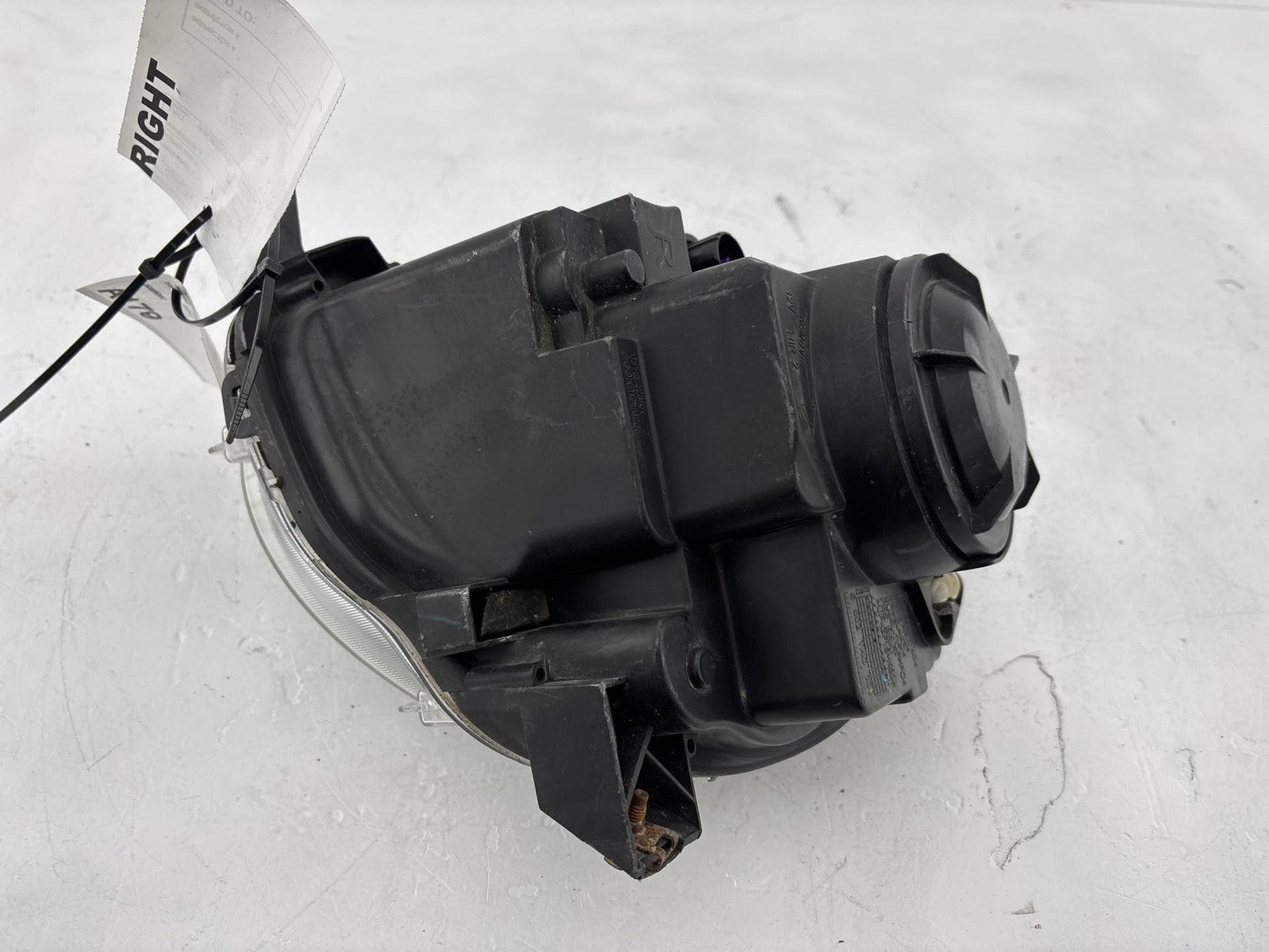 12-19 Fiat 500 Front Right Headlight Assembly OEM