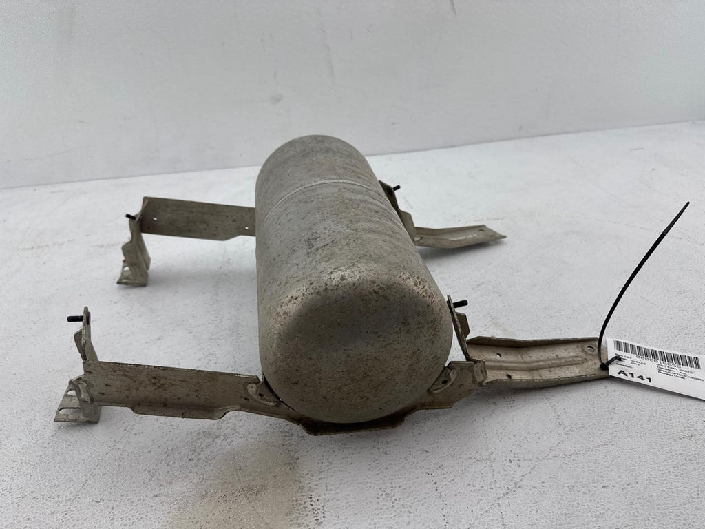 07-12 Mercedes GL450 Air Suspension Pressure Tank OEM 1643200215