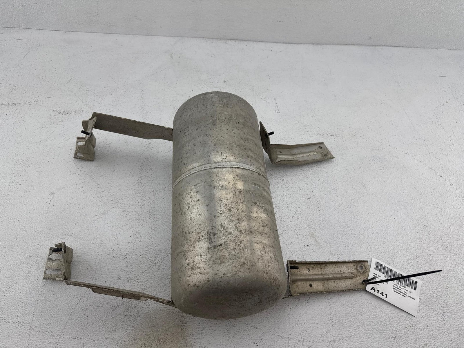 07-12 Mercedes GL450 Air Suspension Pressure Tank OEM 1643200215