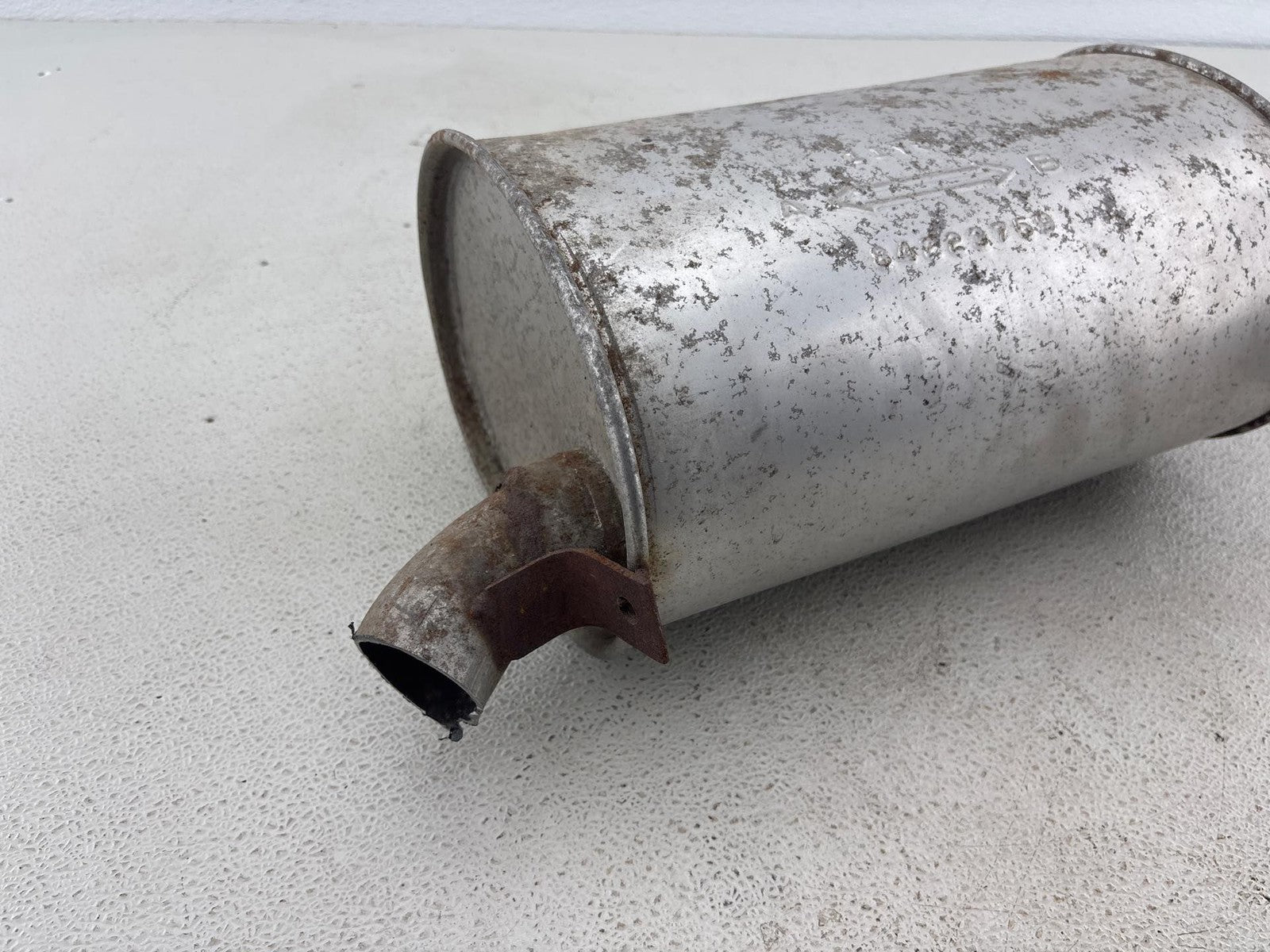 1997-2000 Buick Regal 3.8L Exhaust Rear Muffler OEM