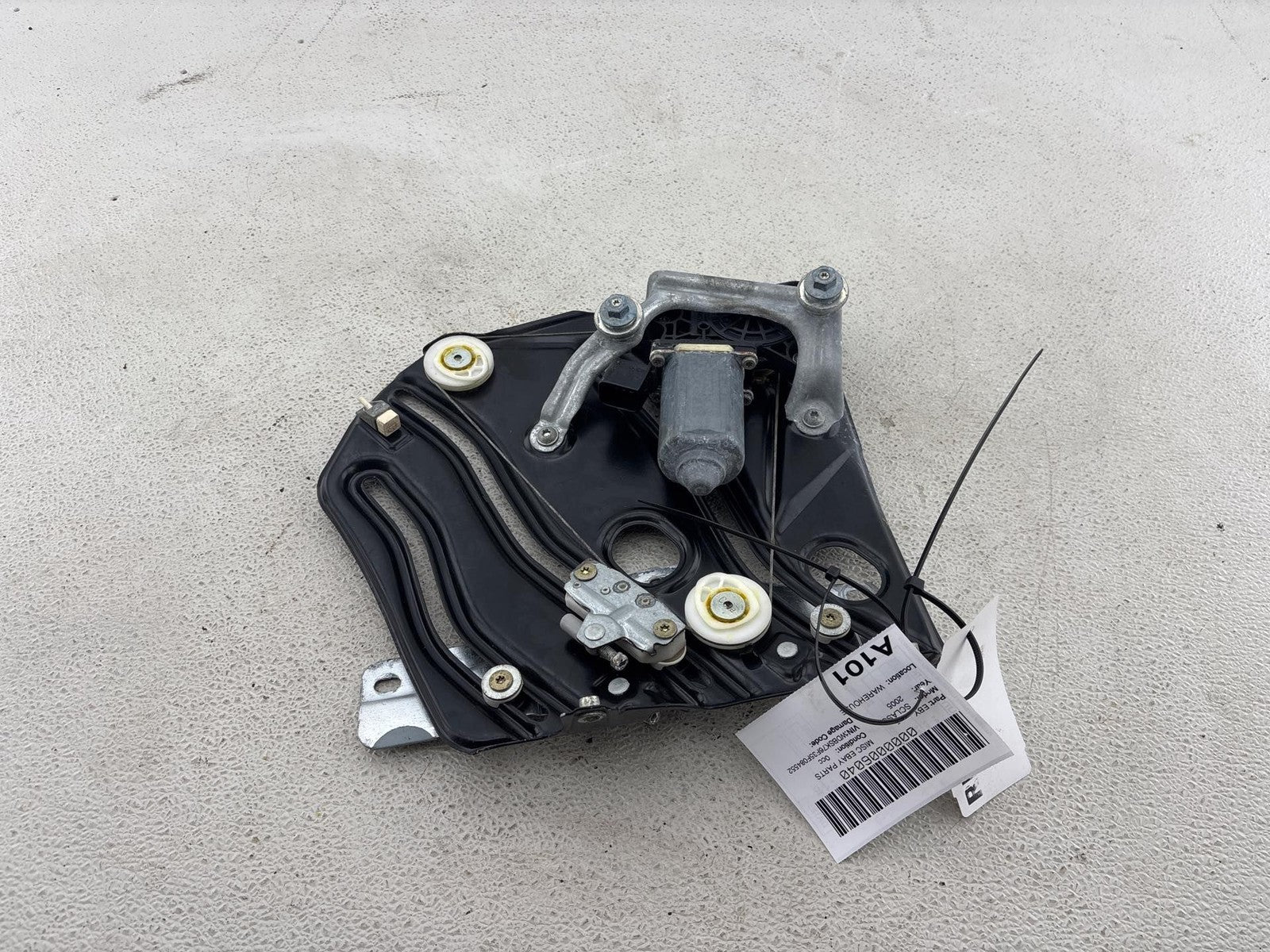 03-11 Mercedes SL600/500 Rear Right Quarter Window Regulator Motor Plate OEM