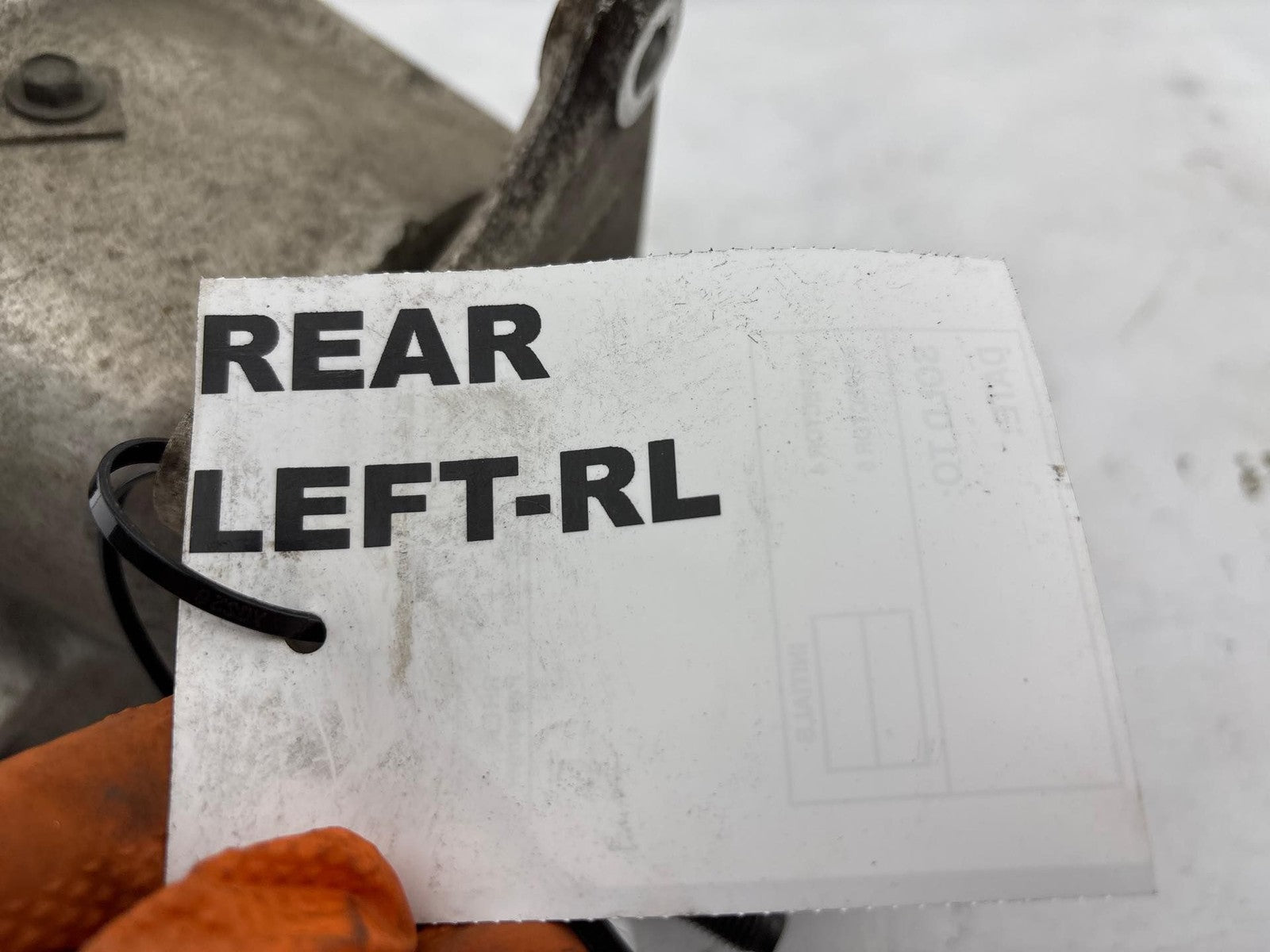 1988-1996 Chevrolet Corvette Rear Left Spindle Knuckle Hub OEM