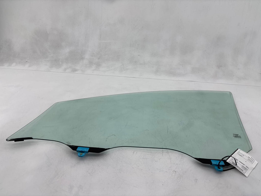 14-17 Nissan Versa Hatchback Front Right Door Window Glass OEM