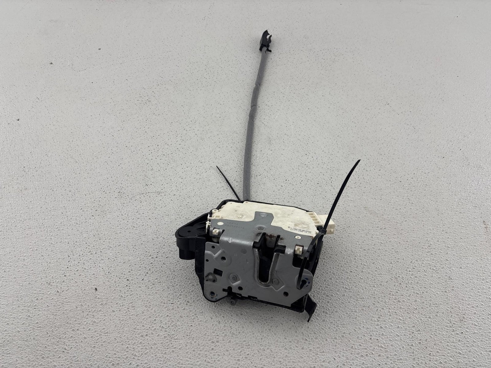 03-12 Range Rover Rear HSE Left Driver Side Door Lock Latch Actuator OEM