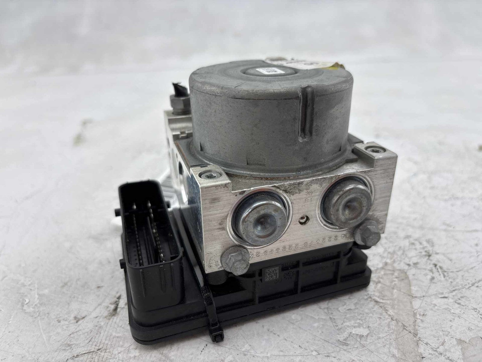 16 - 18 Ford Focus ABS Anti Lock Brake Pump Modulator Assembly