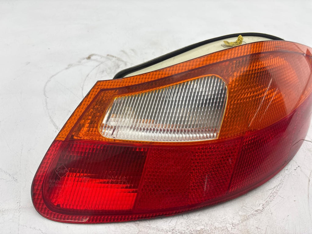 1997-2002 Porsche Boxster 986 Rear Right Side Taillight Tail Light Lamp OEM