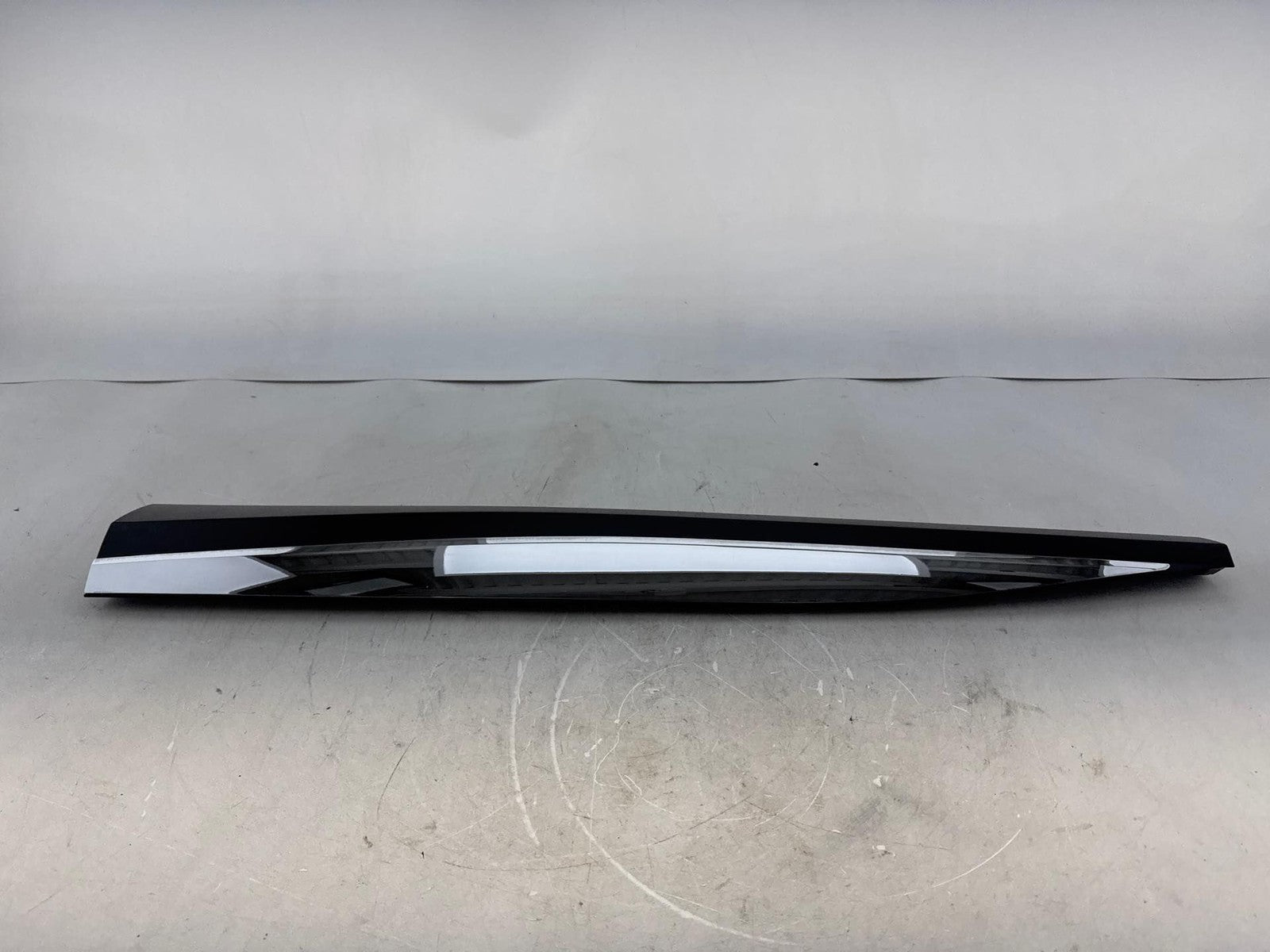 15-24 Nissan Murano Front Left Door Lower Chrome Trim Molding OEM 80871-9UA0A