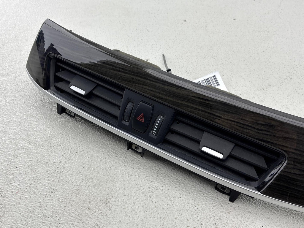 17 BMW BMW X1 Dash Cover OEM