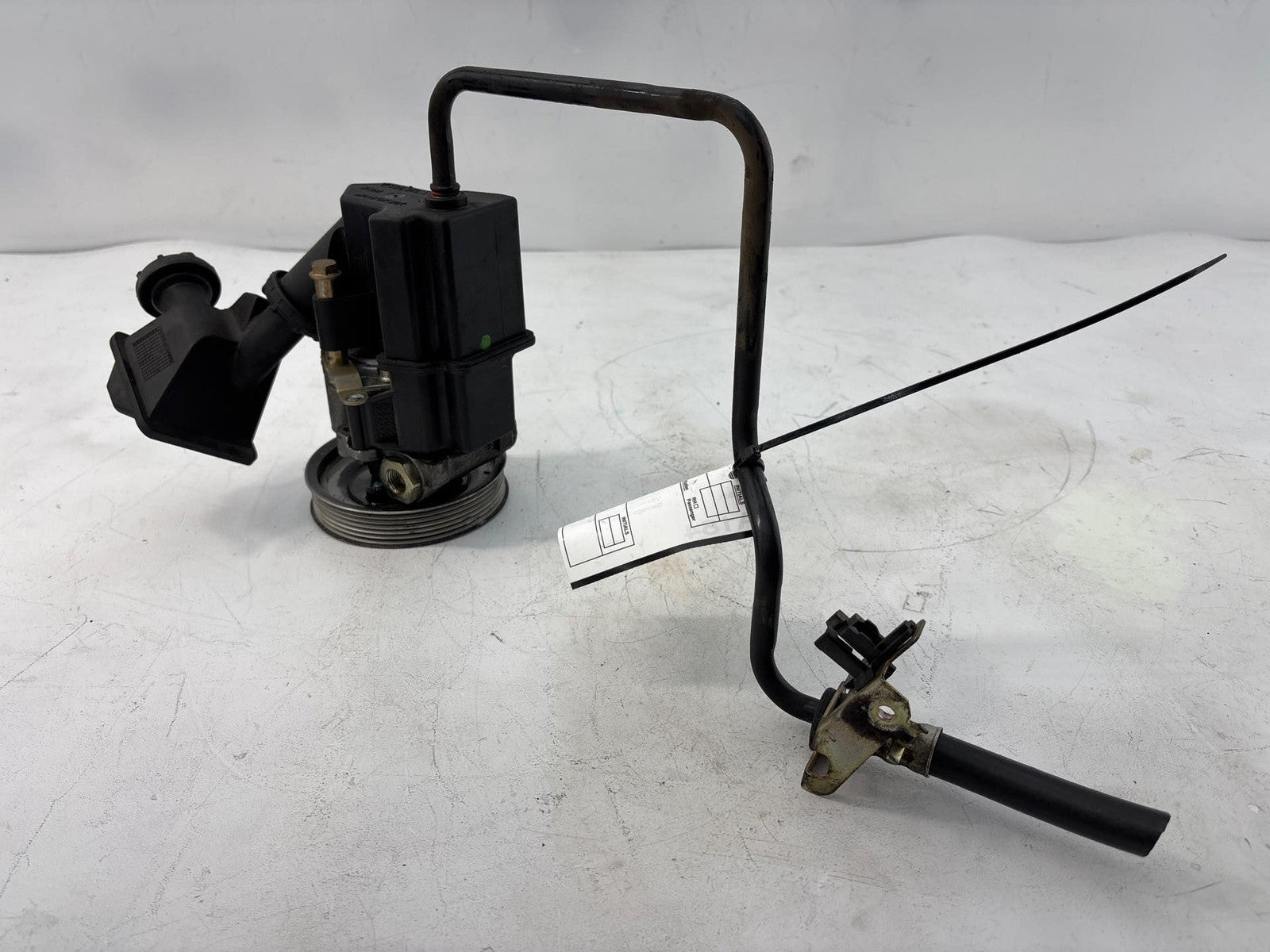 1997-2004 Porsche Boxster Power Steering Pump W/ Reservoir OEM