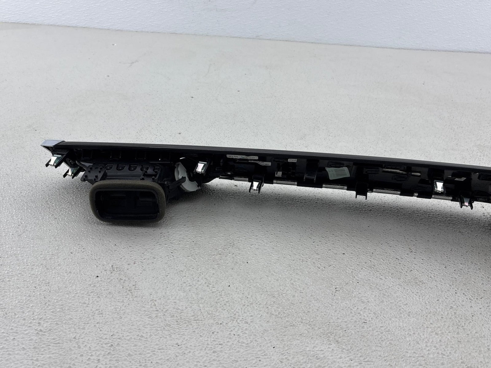 17 BMW BMW X1 Dash Cover OEM