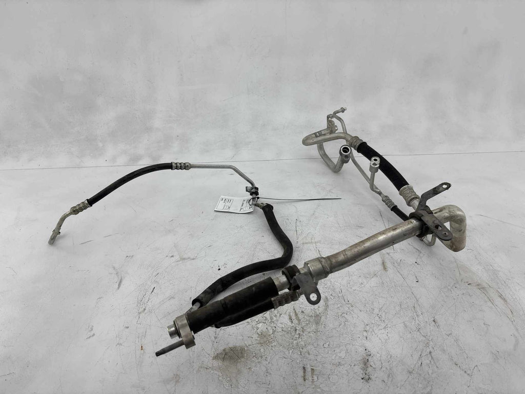 13-17 GMC Acadia 3.6 A/C Air Conditioning Heat Exchanger Hose OEM