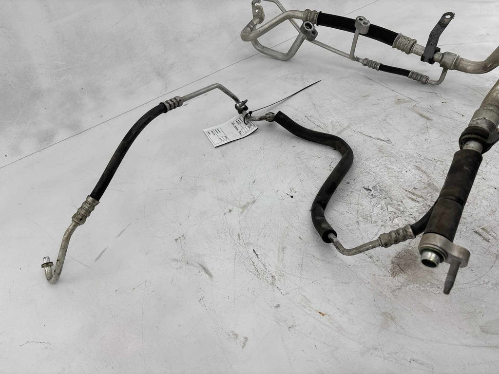 13-17 GMC Acadia 3.6 A/C Air Conditioning Heat Exchanger Hose OEM