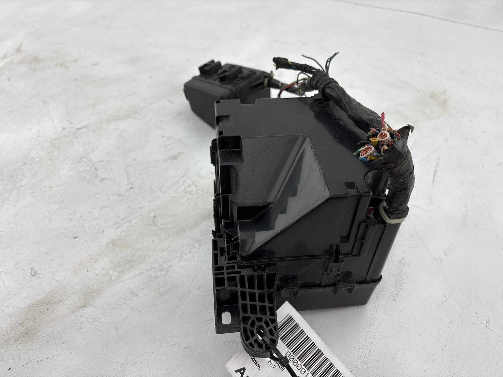 17-22 Mitsubishi Mirage G4 1.2L Engine Fuse Box Cover